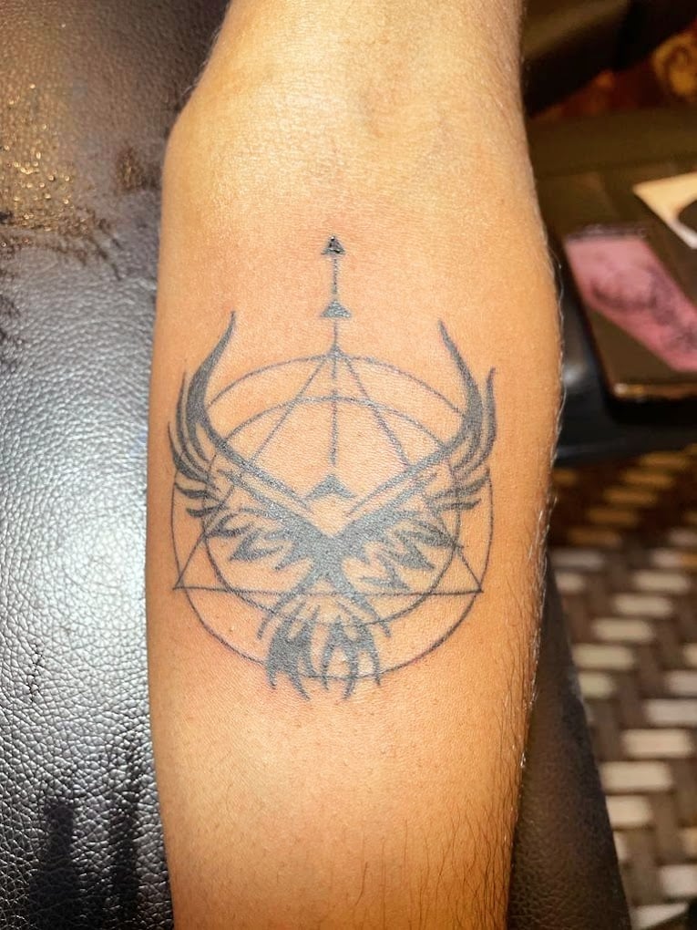 Buzzyinks Tattoos & Art launge - 5