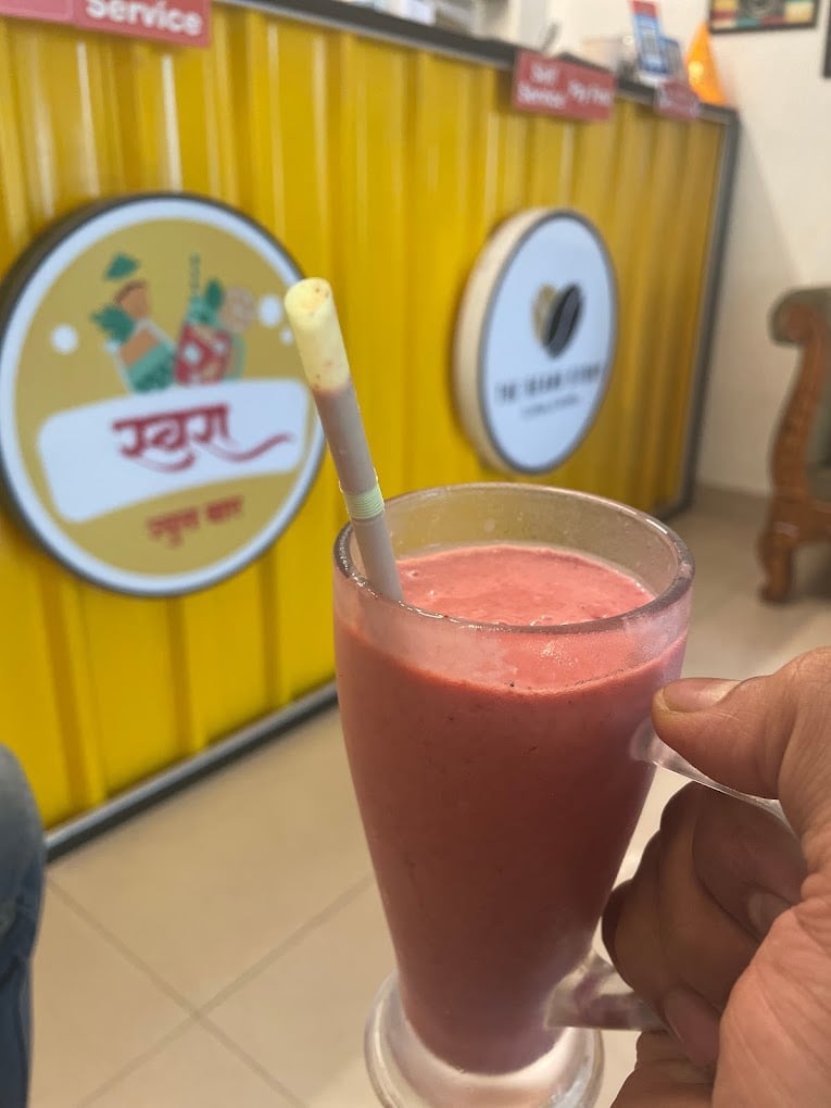 Swara Juice Bar - 5