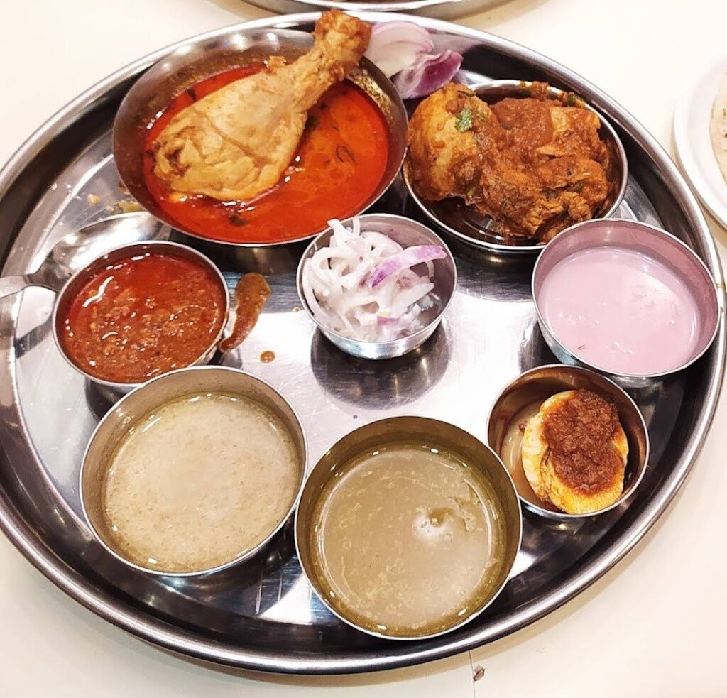 Vivaan Veg & Non-Veg Family Restaurant - 3