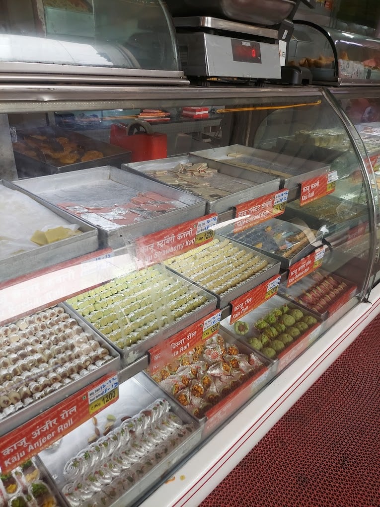 Kaka Halwai Sweets - 3