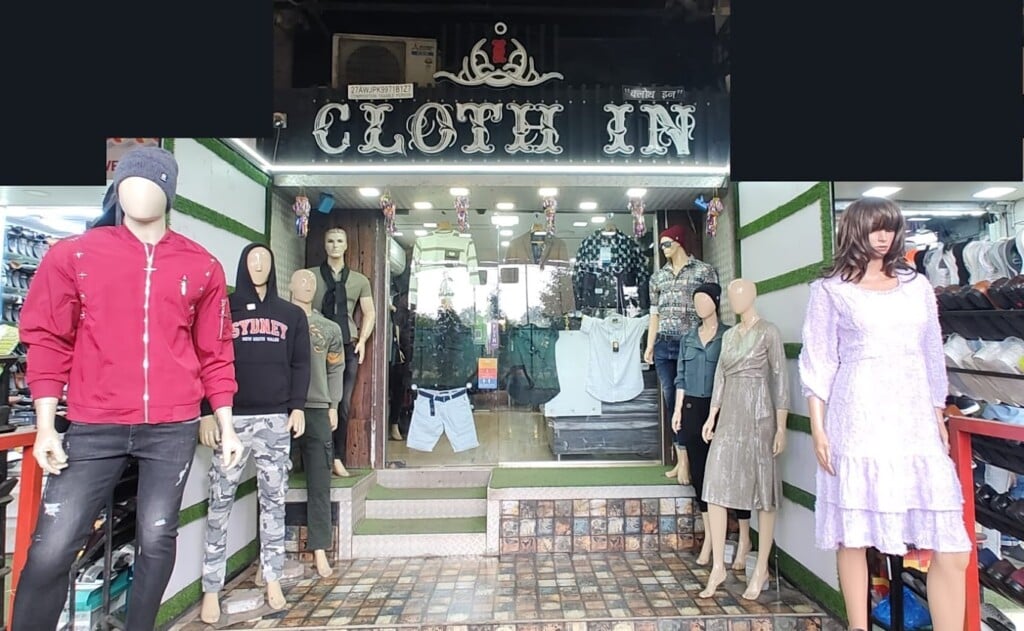 Cloth In Store - 4