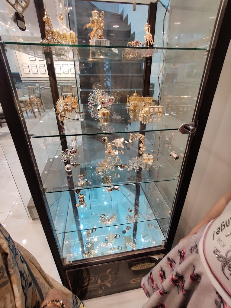 PNG Jewellers - Camp - 3