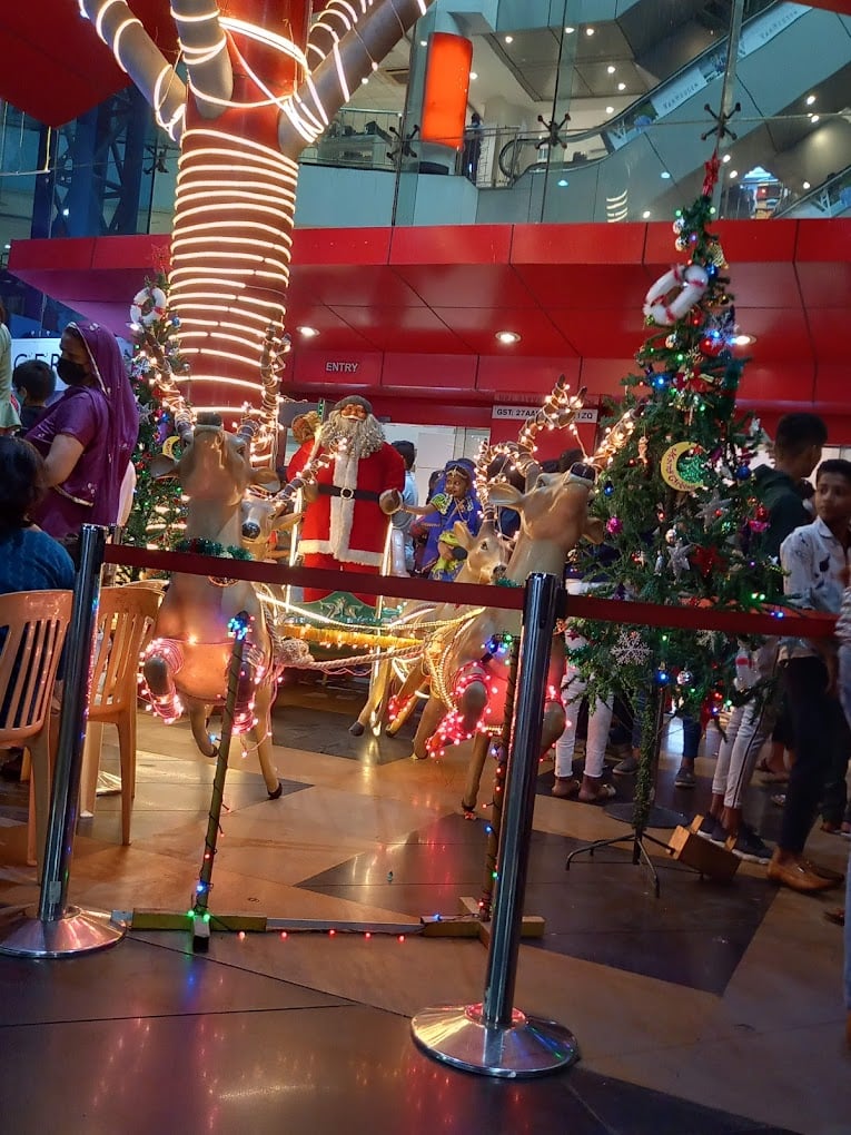 Reliance Centro Pune - 3