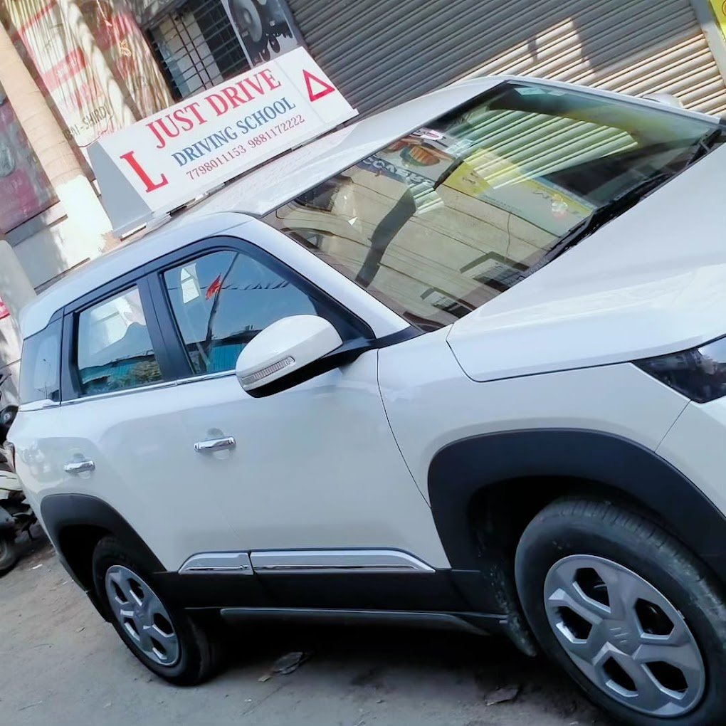 JUST DRIVE MOTOR DRIVING SCHOOL - 3