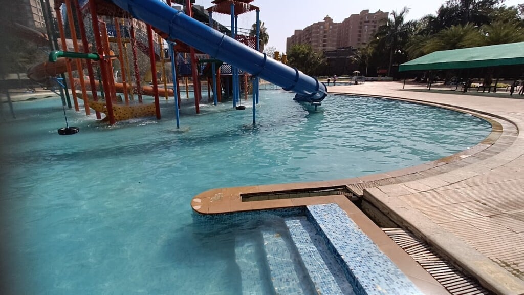 Sentosa Resorts and Water Park - 4