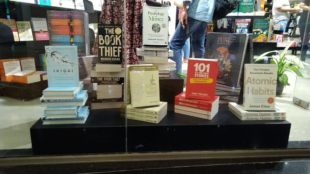 Crossword, Amanora Mall, Pune - 2