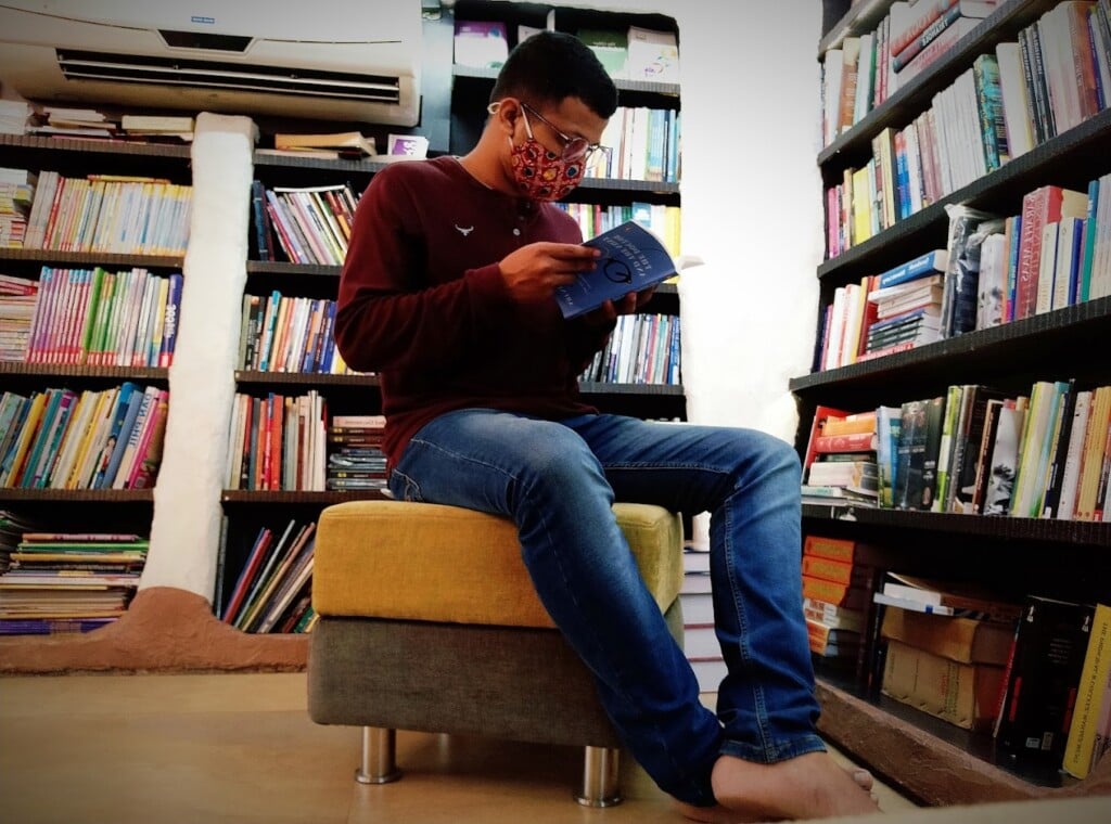 Akshardhara Book Gallery - 4