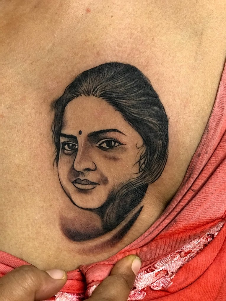 Needle Scratch Tattoo Studio - 3