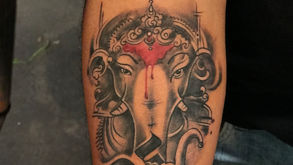 Needle Scratch Tattoo Studio - 4