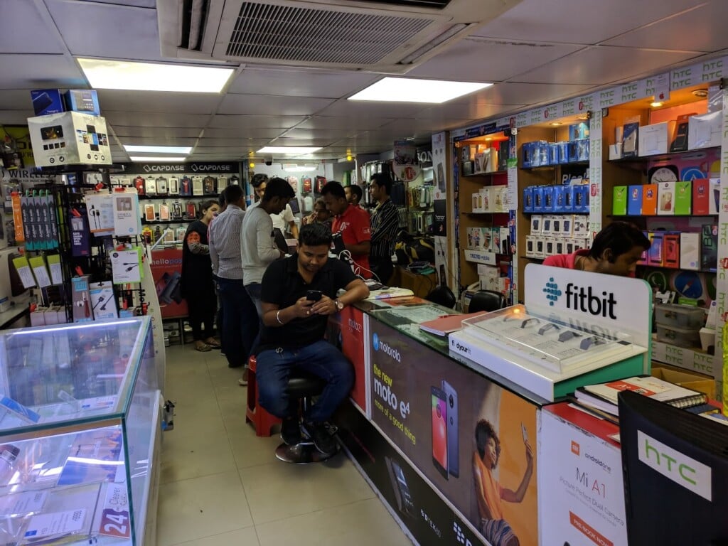 Bhajanlal Commercial Pvt Ltd , Rowdon Street - 4