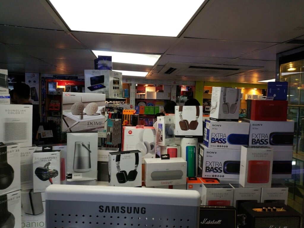 Bhajanlal Commercial Pvt Ltd , Rowdon Street - 5