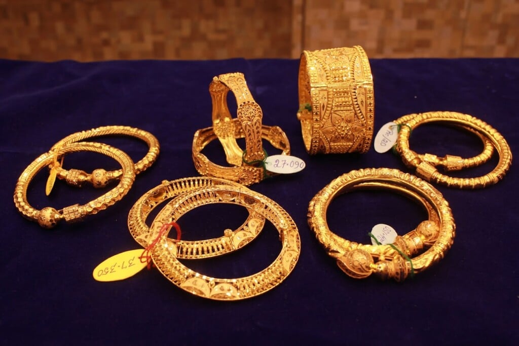 Rakshit & Co Jewellers - 4