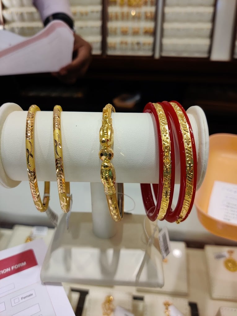 Joyalukkas Jewellery Kolkata - 3