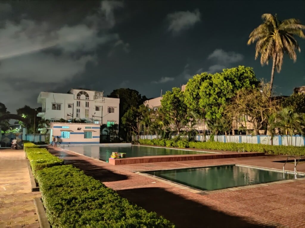 CJ Block Swimming Pool - 4