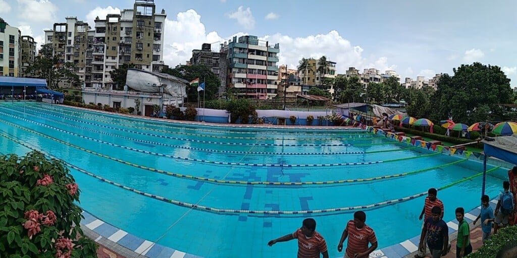 Lake Town Swimming Pool - 4