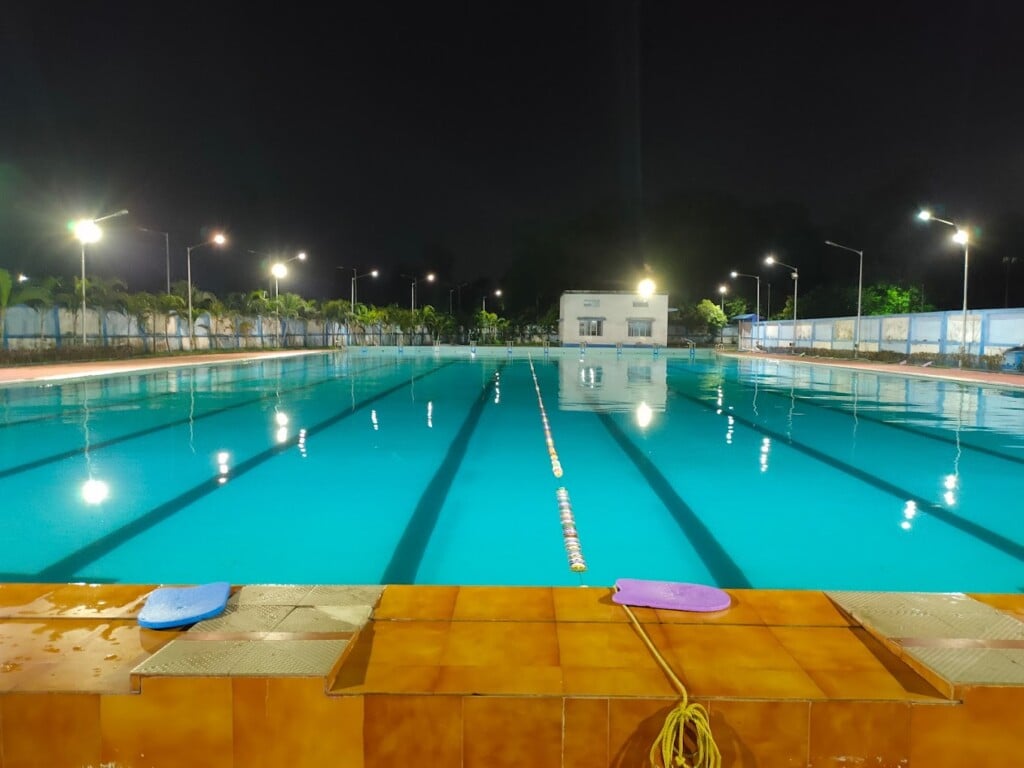 Central Park Swimming Pool - 3