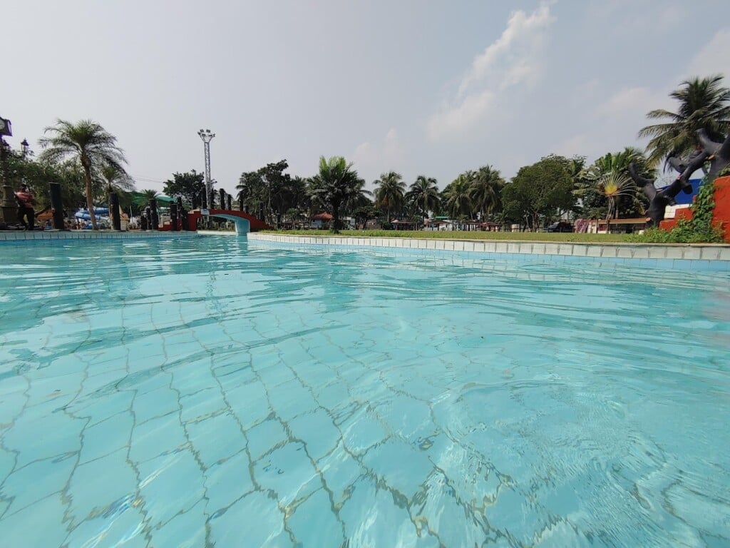 Aquatica Banquet Resort & Water Park - 3