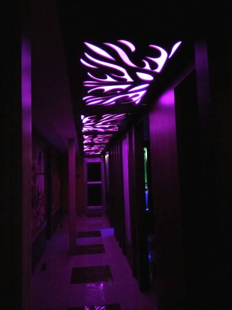 THE 25 SPA, ESPLANADE - 2