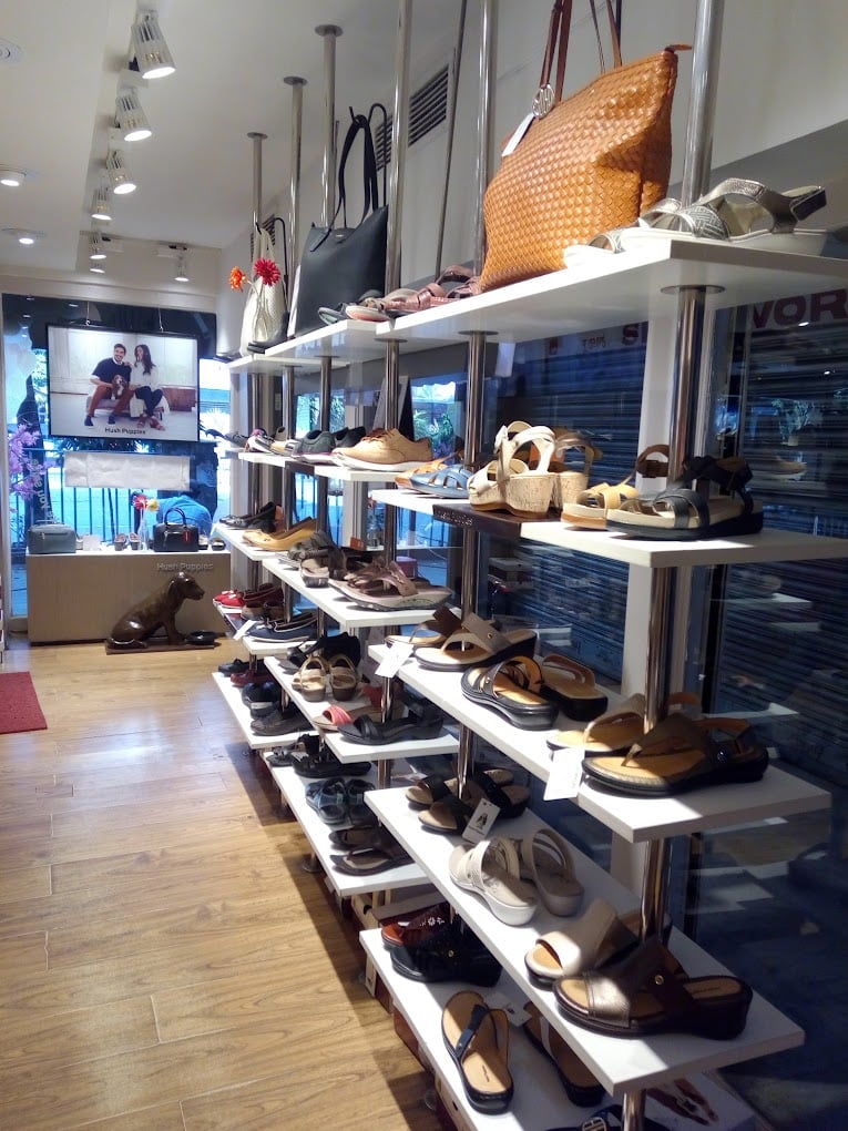 Hush Puppies Store - 5