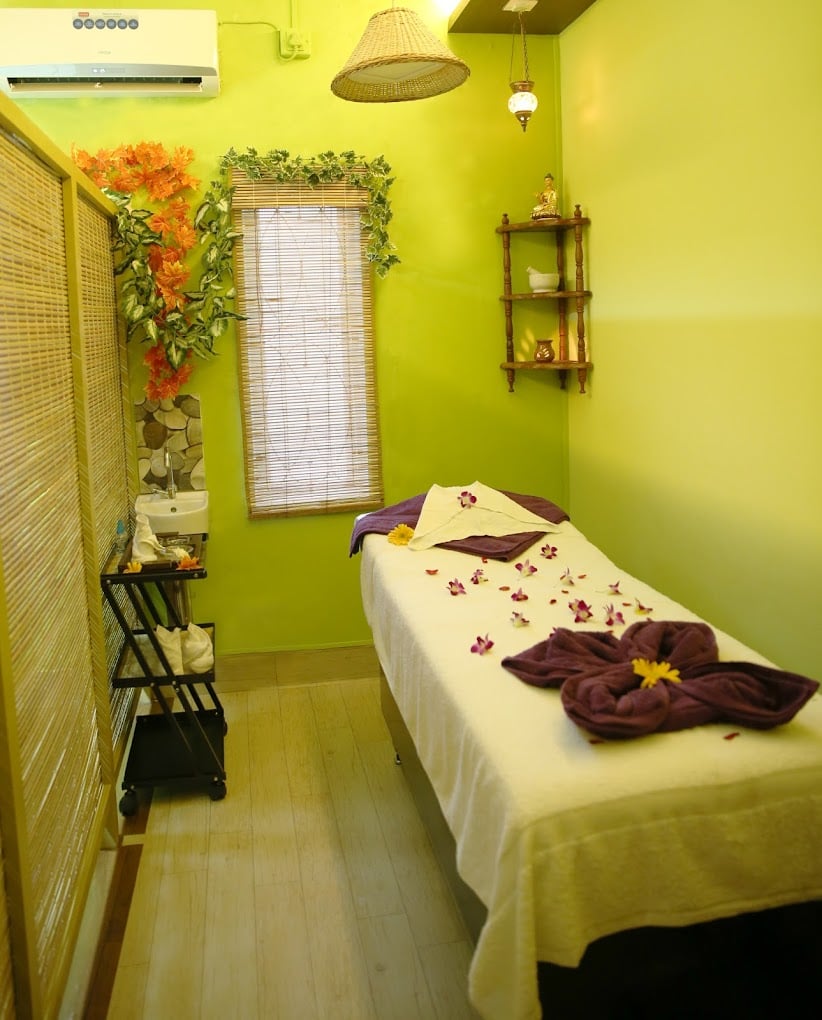 Chetana's Beauty Lounge - 3