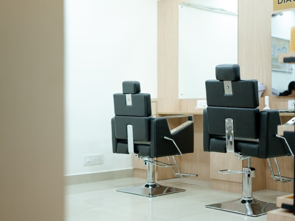 BE U SMART SALON - 2