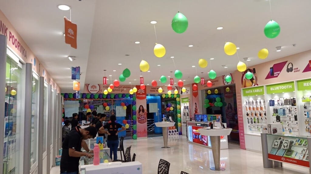 Poorvika Mobiles Mangalore - Bendorewell - 2