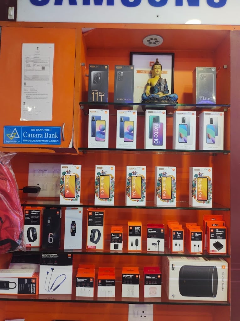 Padmashree's Mobile Shop - 5