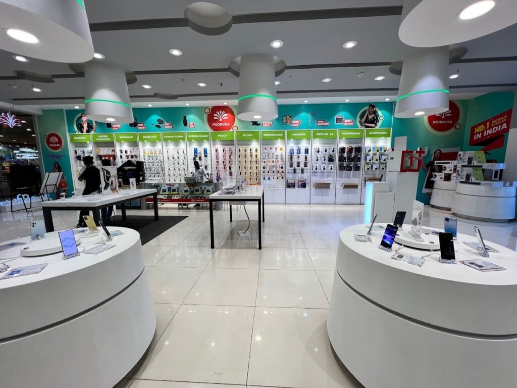 Poorvika Mobiles Mangalore - Forum Fiza Mall - 4