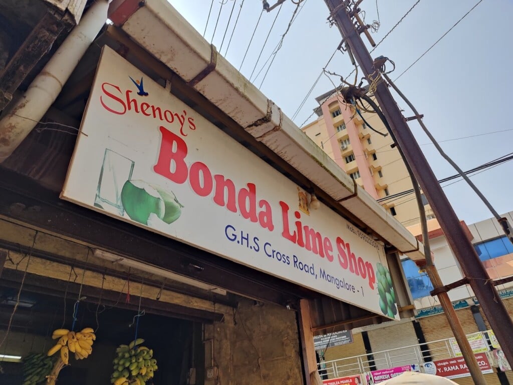 Shenoy's Bonda lime