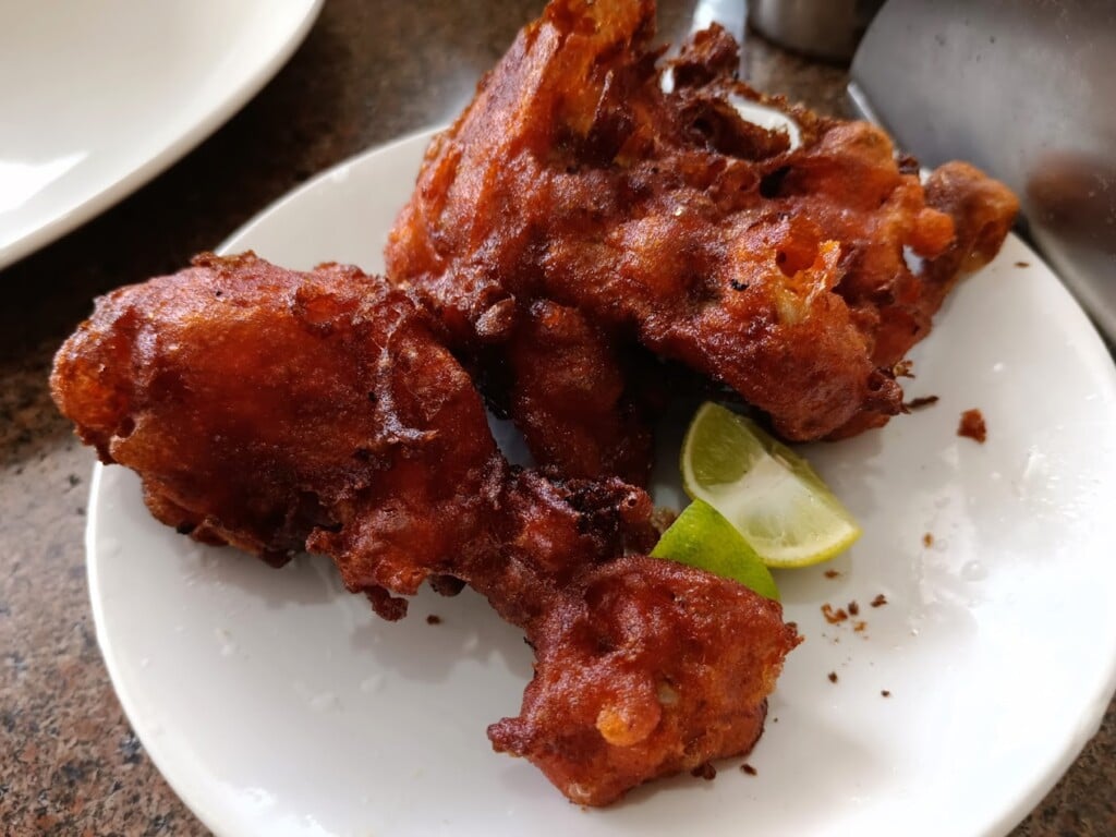 Bombay Lucky Restaurant - 3