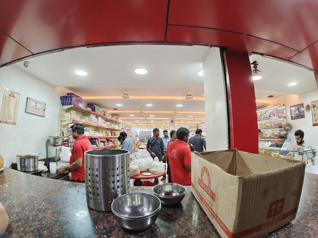Shreya's Sweets- Alake - 4