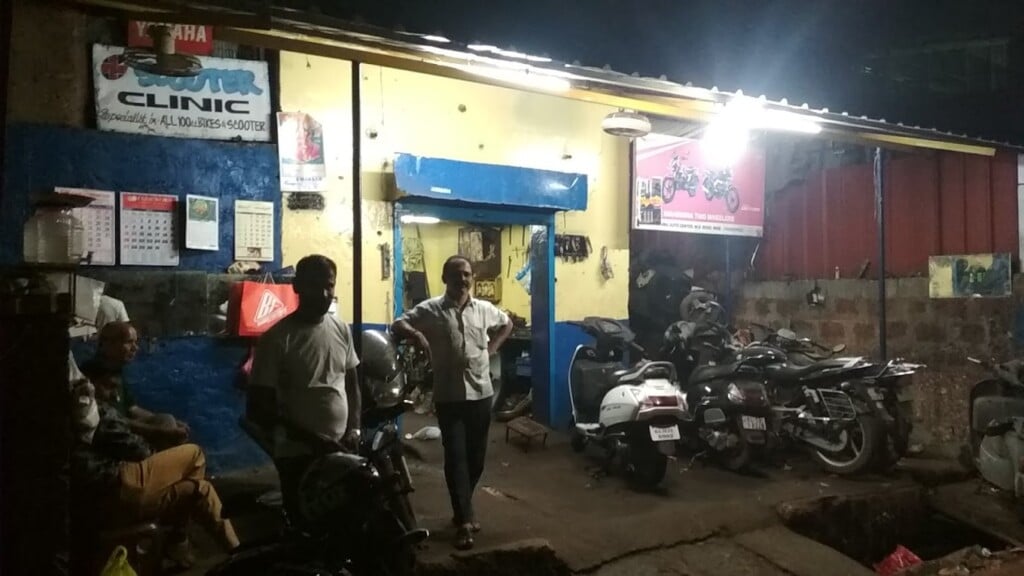 Vinnu's Bike Garage - 1