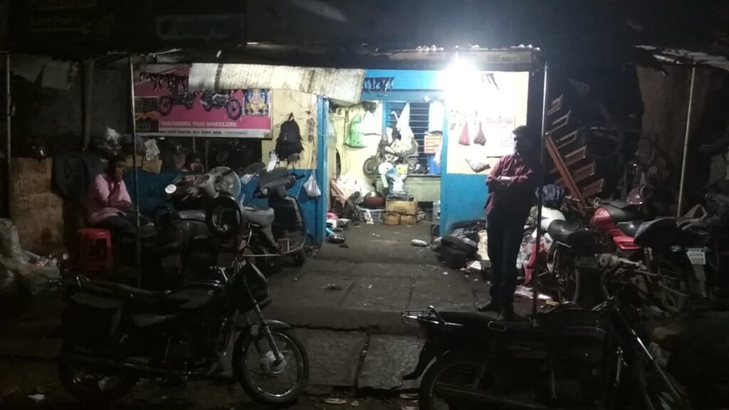 Vinnu's Bike Garage - 2