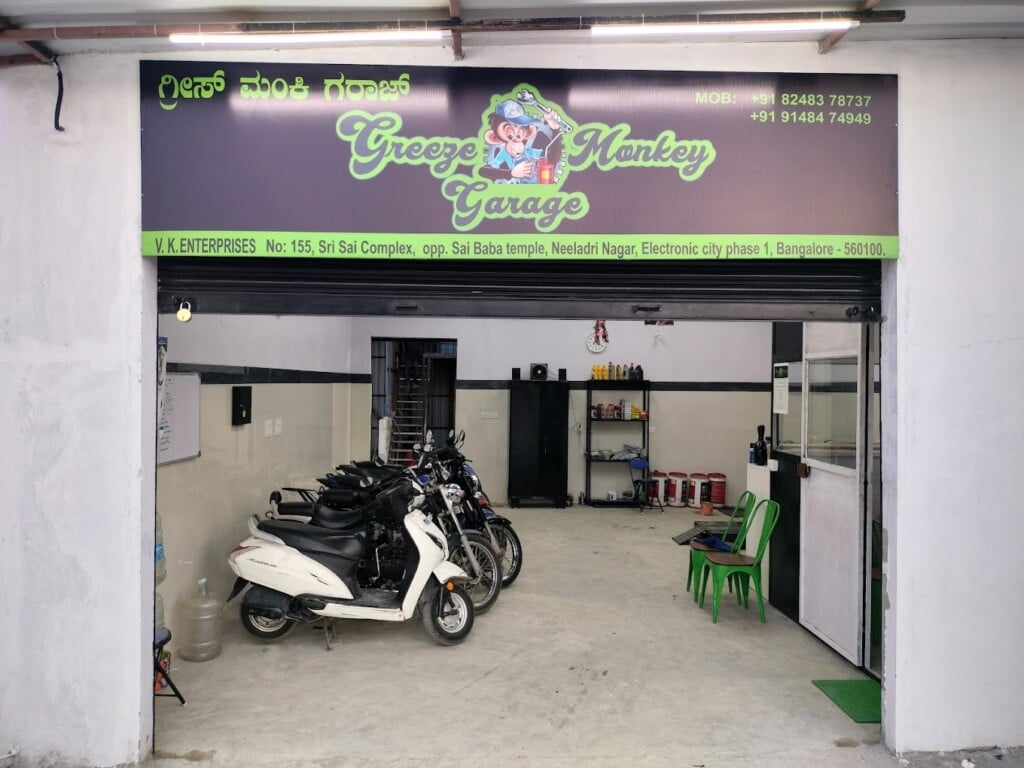 Grease Garage