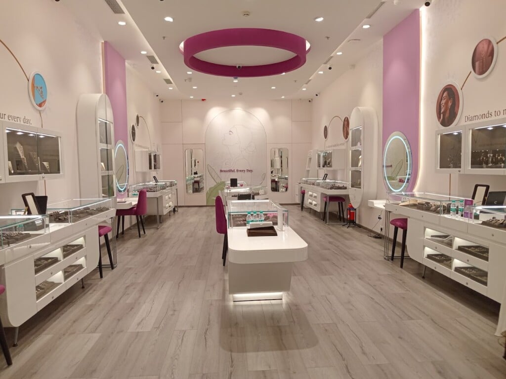 CaratLane Fiza By Nexus Mall - Mangalore - 5