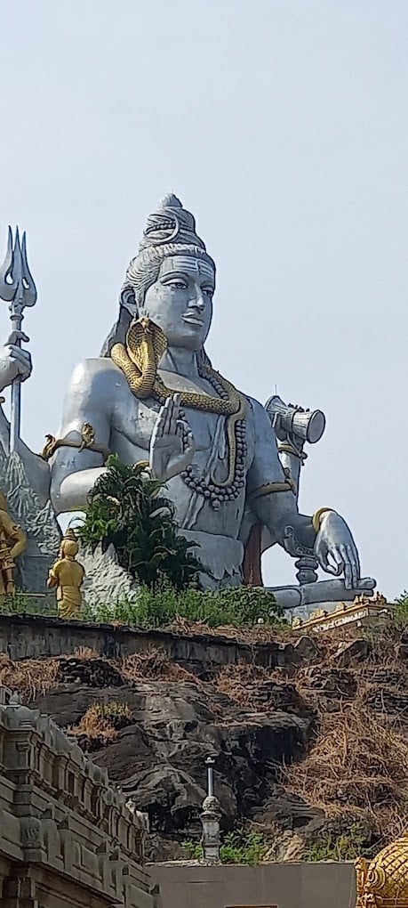 Rashmitha Tours and Travels Mangalore - 2