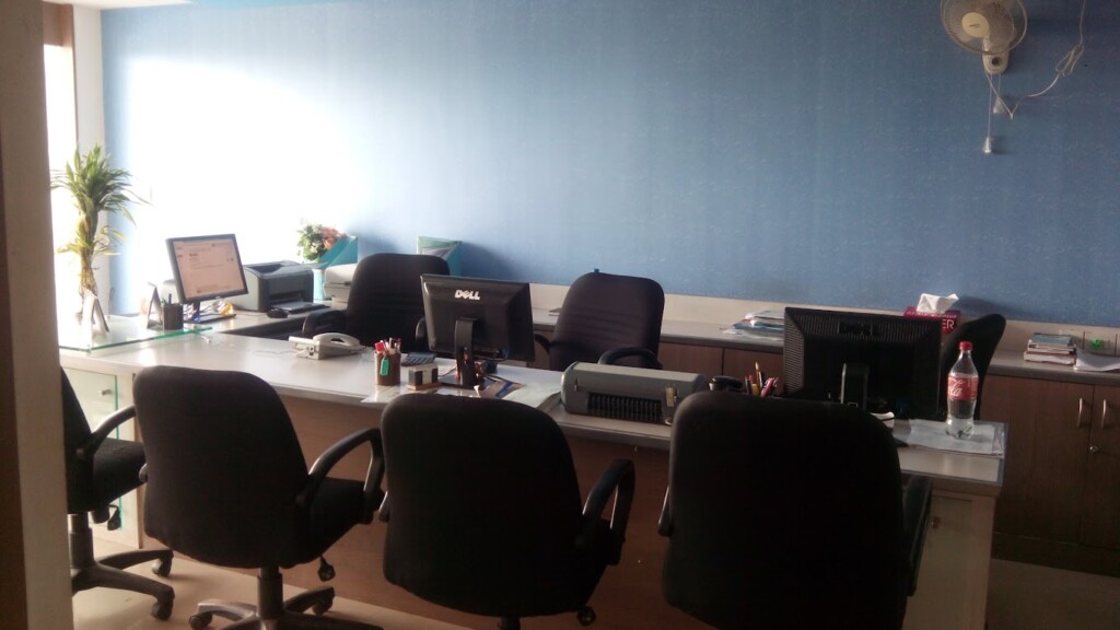 CAREERS INTERNATIONAL - 1