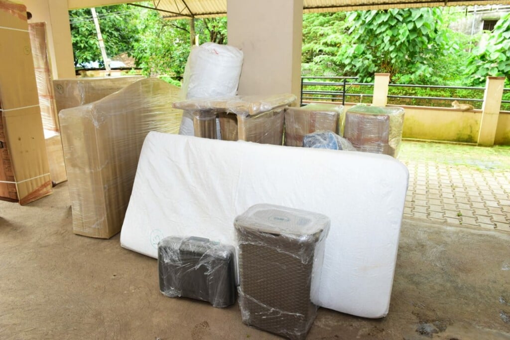 SRI MOOKAMBIKA PROFESSIONAL PACKERS & MOVERS - 5