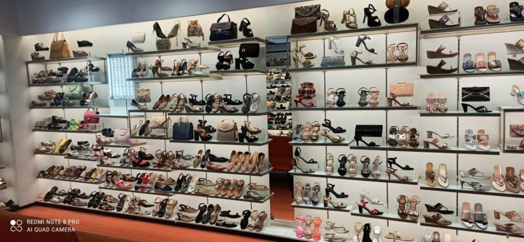 Metro Shoes Mangalore - 4