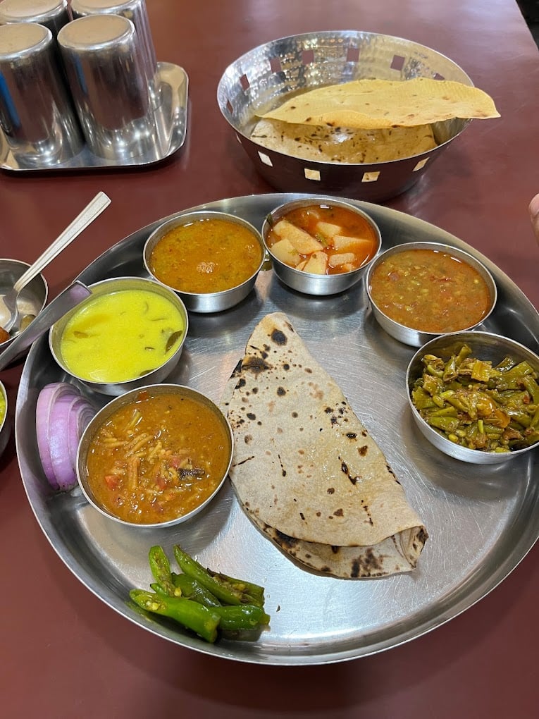 Pankaj Bhojanalaya(Pure veg & Jain food) - 4