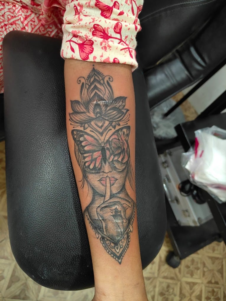 Veerma's Tattoo Arts Studio - 2