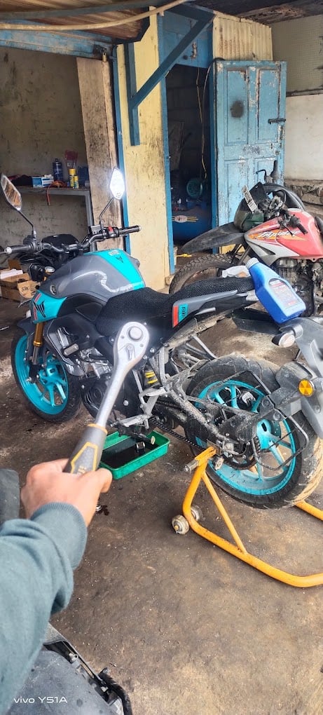 SRI AMMAN TWO WHEELER WORKS - 4