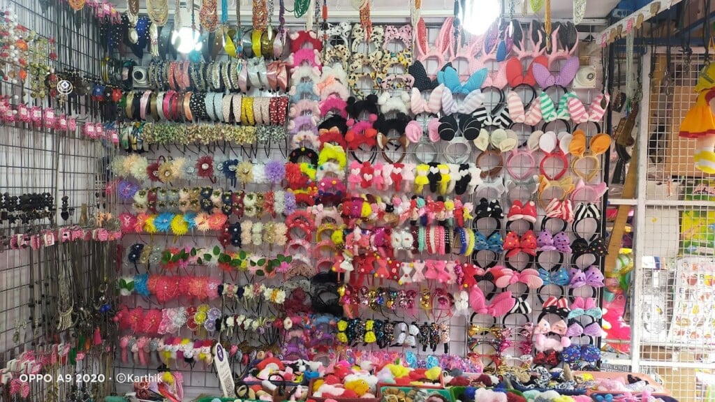 Sri Akshaya Shopping Corner..... - 5