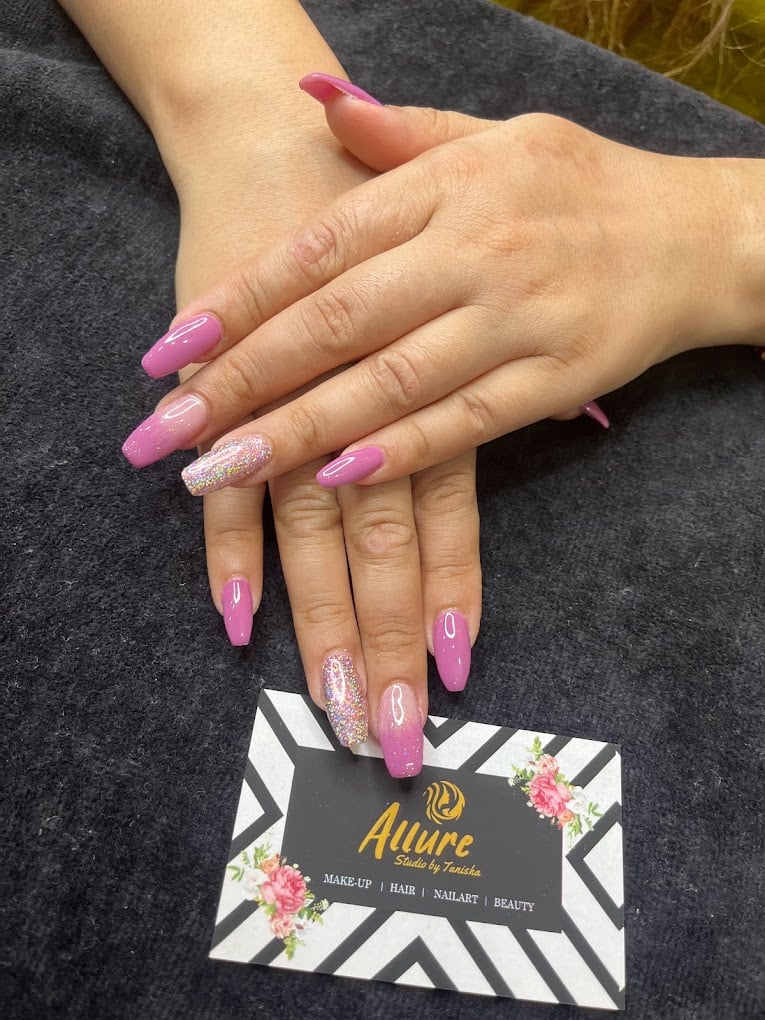 Allure Studio By Tanisha - Best Beauty salon in Sector 7 Gurgaon - 4