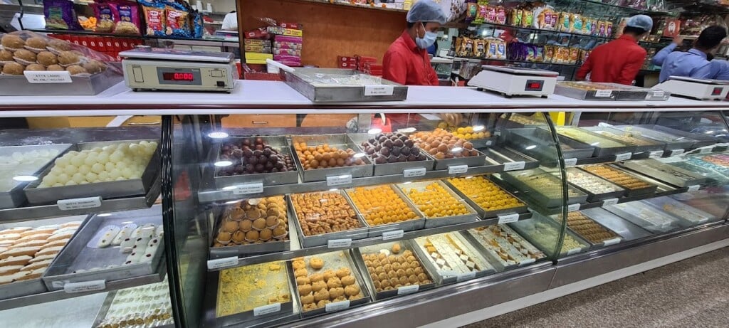 OM, Sweets & Snacks - 4