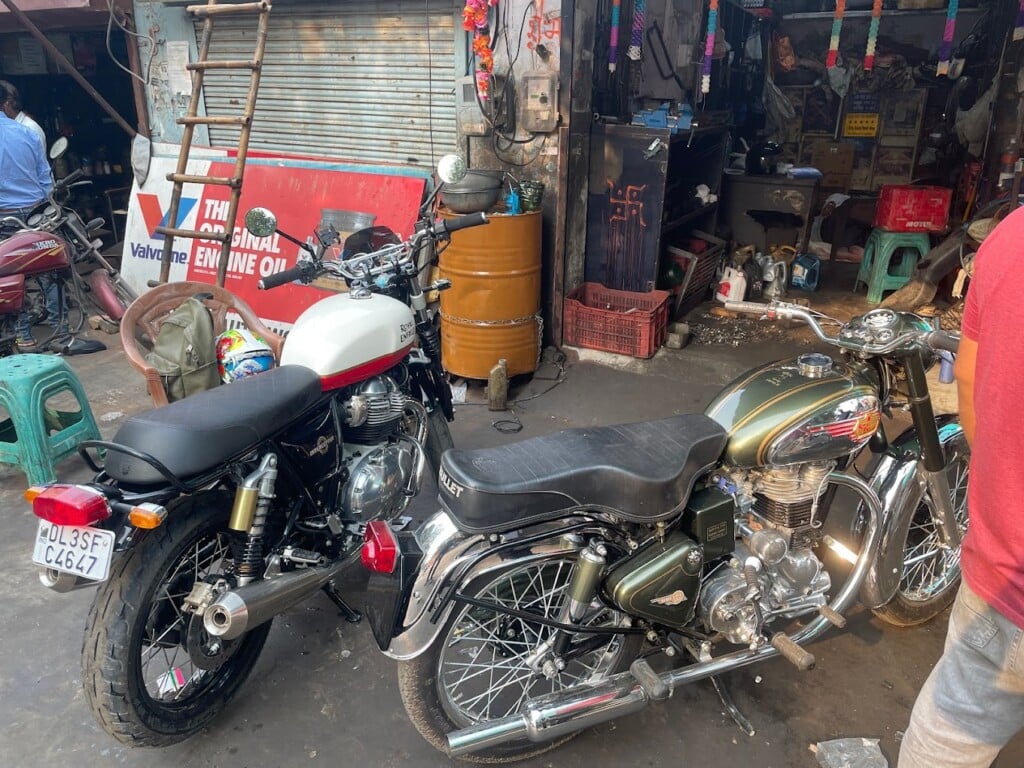 Billu Bullet Work Shop - 3