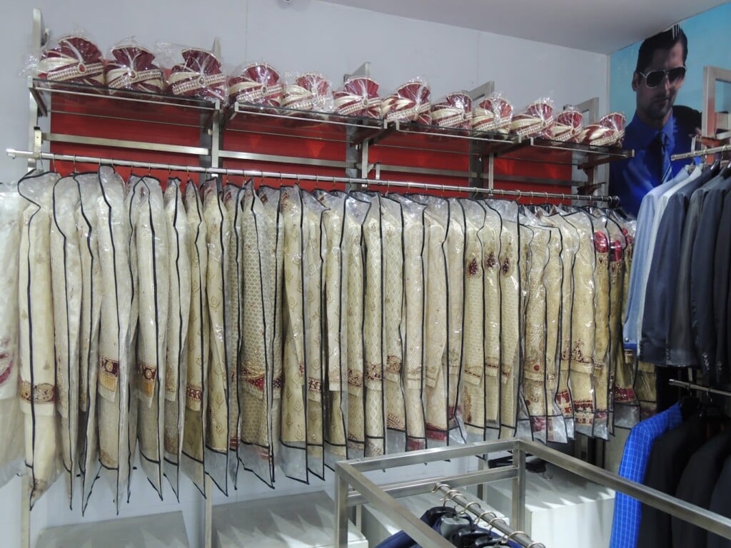 Raymond Fashion Plus - 5