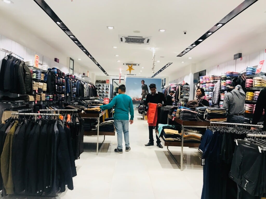 Blackberrys Factory outlet Sector 14 Gurgaon - 4