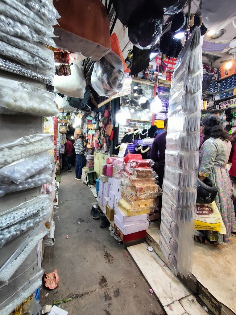 SHREE GIRIRAJ JEWELLERS-Jewellery Showrooms in Gurgaon - 5