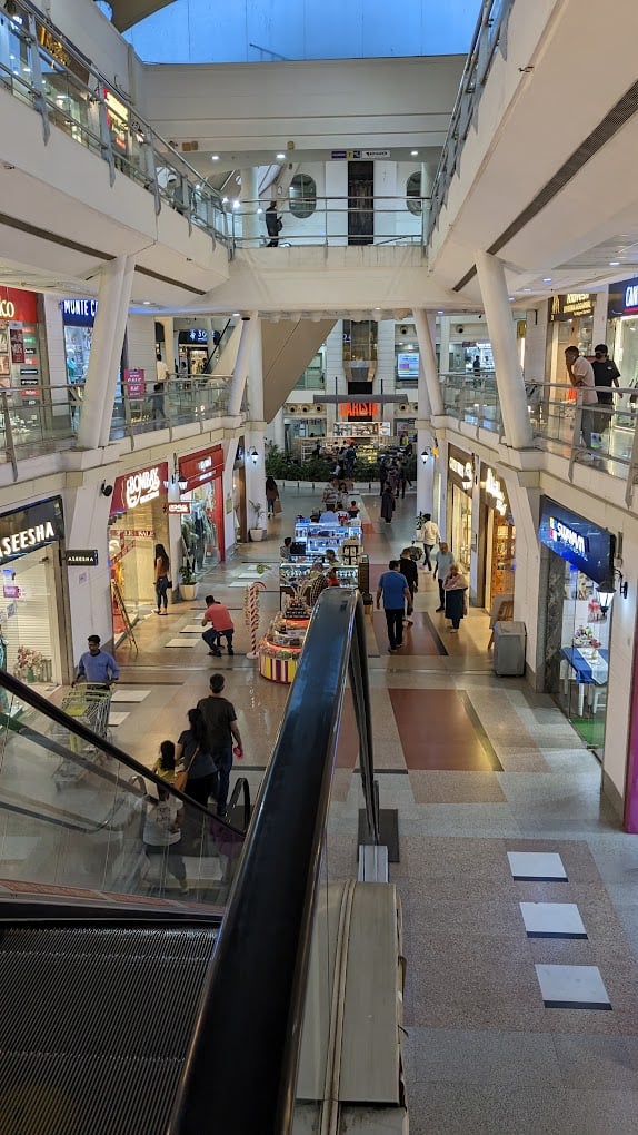 MGF Metropolitan Mall - 5